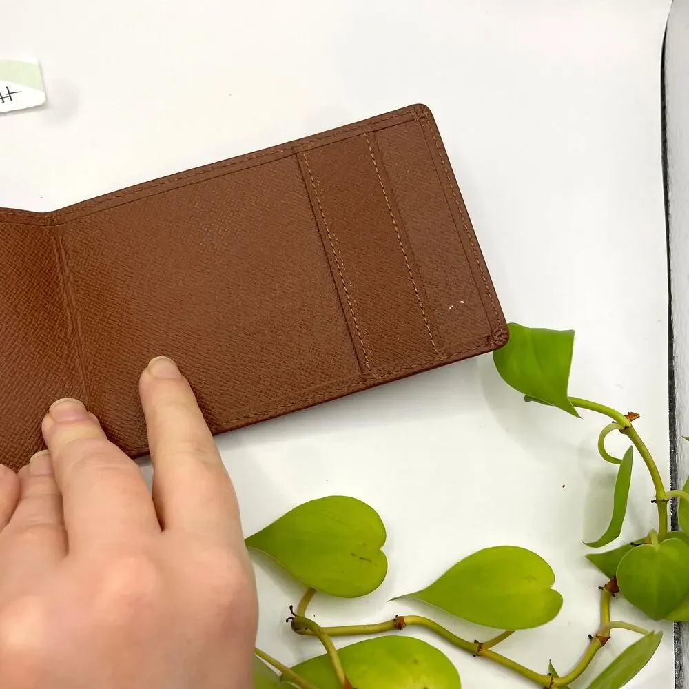 Louis Vuitton Bifold Horizontal Document Flat Wallet